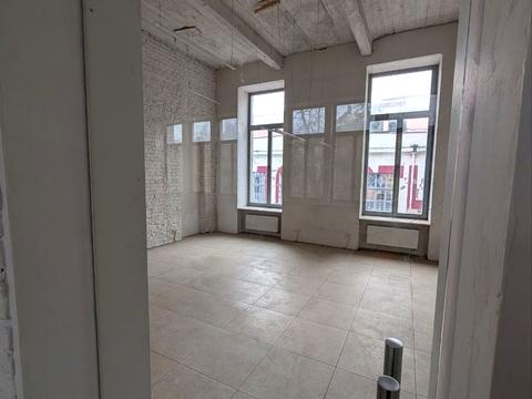 комерційна за адресою Рішельєвська вул. (Ленина улица), 9