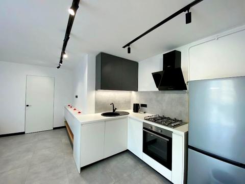 квартира по адресу Степана Бандеры ул., 77-Б