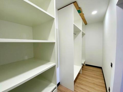 квартира по адресу Степана Бандеры ул., 77-Б