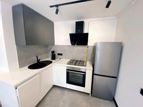 квартира по адресу Степана Бандеры ул., 77-Б