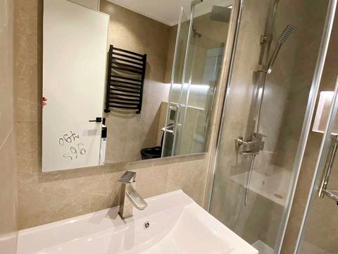 квартира по адресу Степана Бандеры ул., 77-Б