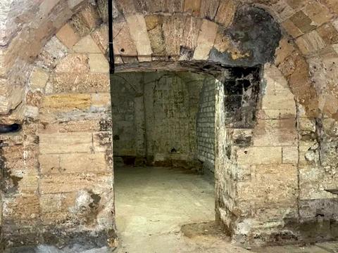 коммерческая по адресу Троицкая ул., 45