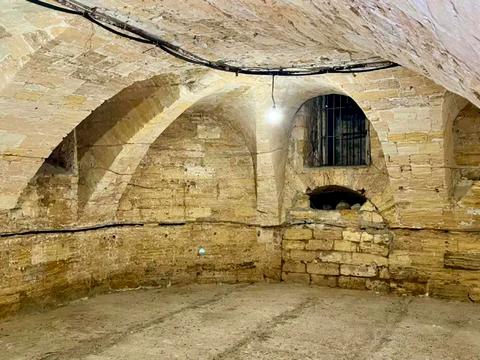 коммерческая по адресу Троицкая ул., 45