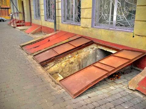 коммерческая по адресу Троицкая ул., 45