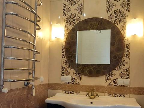 будинок за адресою Володимира Івасюка вул.