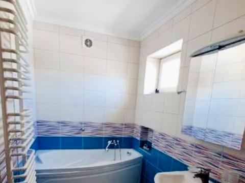 будинок за адресою Йосипа Сліпого вул.