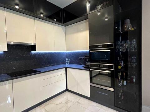 будинок за адресою Льва Симиренка