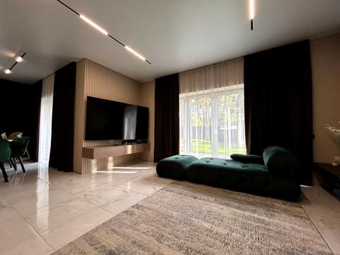 будинок за адресою Льва Симиренка