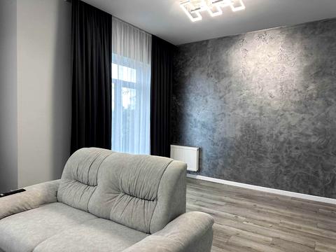 будинок за адресою В'ячеслава Чорновола вул.