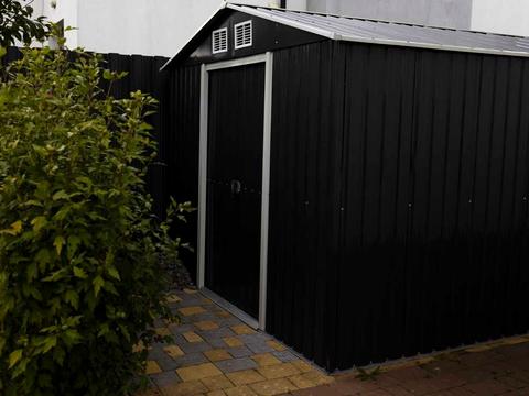 будинок за адресою В'ячеслава Чорновола вул.