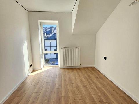 дом по адресу 22-го Января ул.