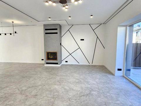 дом по адресу 22-го Января ул.