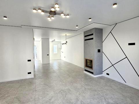 дом по адресу 22-го Января ул.