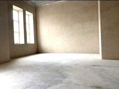 комерційна за адресою Амосова, 4