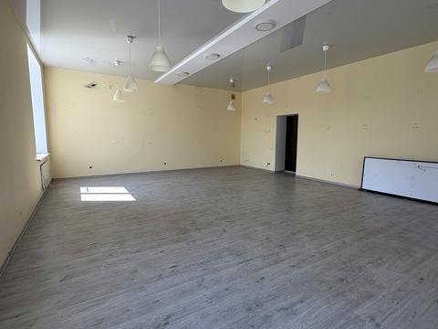 комерційна за адресою Нове шосе, 8А