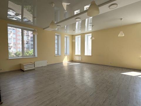 комерційна за адресою Нове шосе, 8А