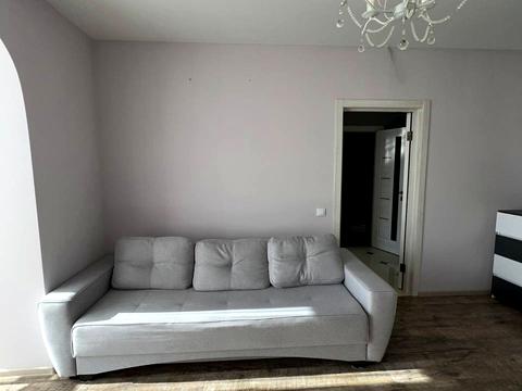 квартира по адресу Александра Довженко ул., 33