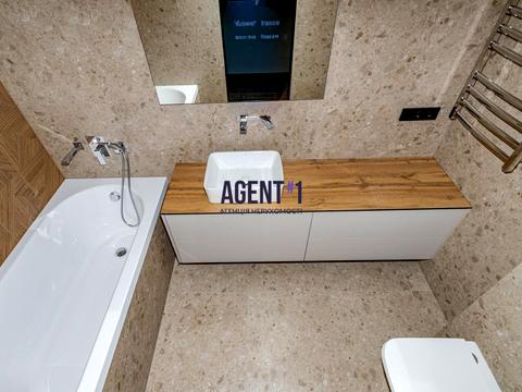 дом по адресу Макарівська ул.