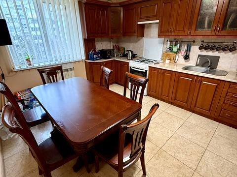 квартира за адресою Панаса Мирного вул., 35/2