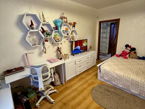 квартира за адресою Панаса Мирного вул., 35/2