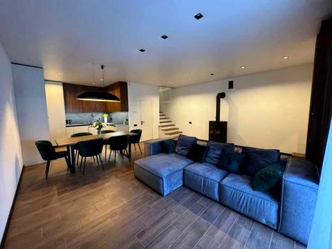 будинок за адресою Невеличука, 50