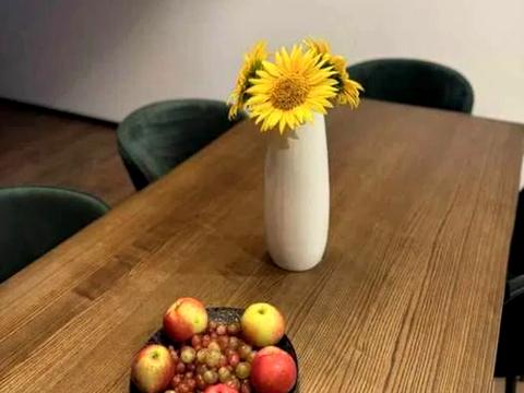 будинок за адресою Невеличука, 50