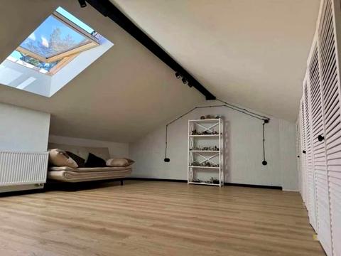 будинок за адресою Невеличука, 50