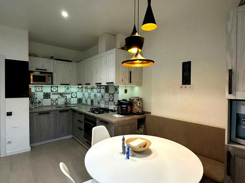 квартира за адресою Сонячна Набережна вул. (Маршала Малиновського), 48-А