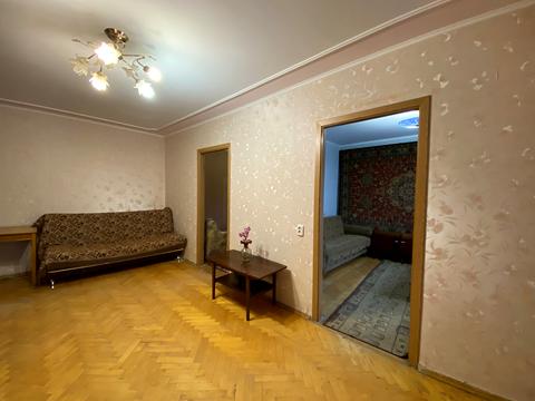 квартира за адресою Космонавтів просп., 62