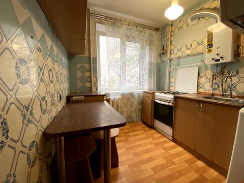 квартира за адресою Космонавтів просп., 62
