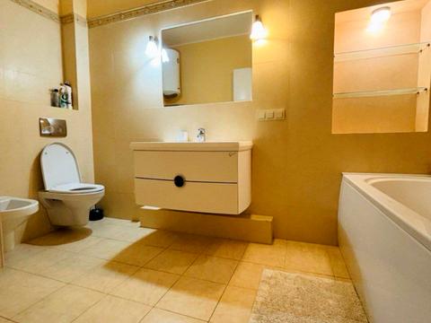 квартира за адресою Бабкіна пров., 6