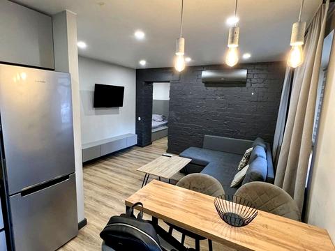 квартира за адресою Левка Лук'яненка вул. (Василя Жуковського), 4-А