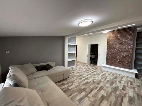 квартира по адресу Троллейбусная ул., 5