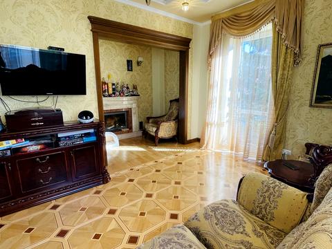 будинок за адресою Салютна вул.