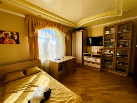 будинок за адресою Салютна вул.