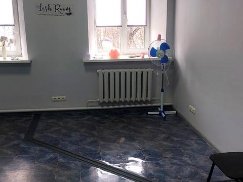 коммерческая по адресу Воскресенська, 2