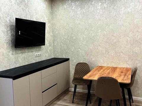 квартира за адресою Перлинна вул., 10