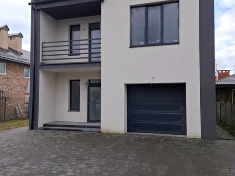 будинок за адресою матросової, 10