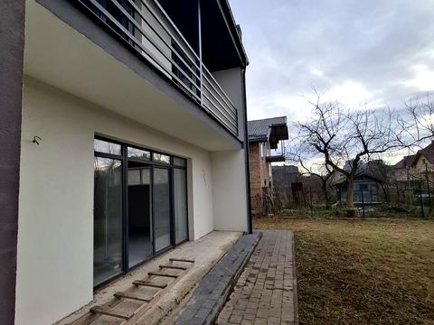 дом по адресу матросової, 10