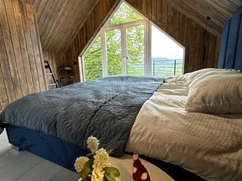 будинок за адресою с. Бірки, Леваневського