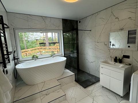 будинок за адресою с. Бірки, Леваневського