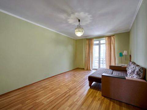 квартира по адресу Ульяны Кравченко ул., 8