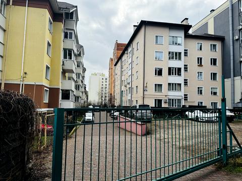 квартира за адресою Лісова вул., 42-44