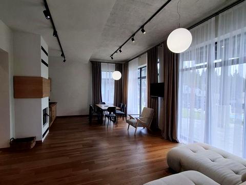 комерційна за адресою яблуниця, 1