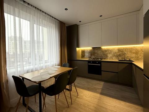 квартира по адресу Бориса Квашенко ул., 20