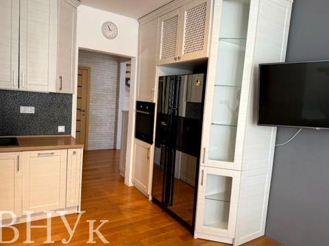 квартира за адресою Двірська вул., 6