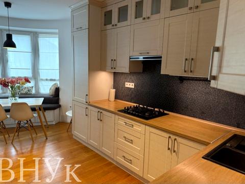 квартира за адресою Двірська вул., 6