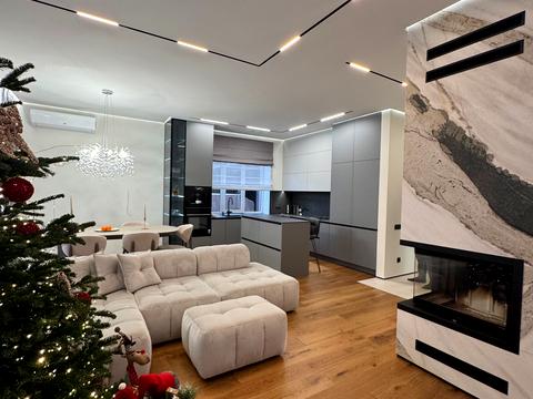 будинок за адресою Різдвяна вул.