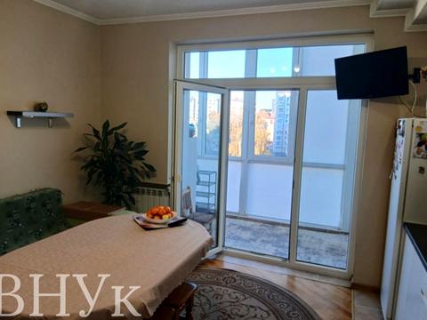 квартира за адресою Південний бульв., 22