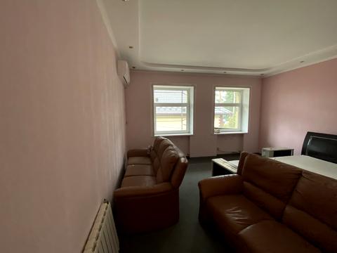 комерційна за адресою Василя Стуса вул. (Пушкінська), 27